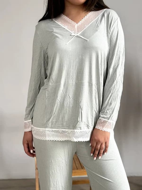 Фисташковый