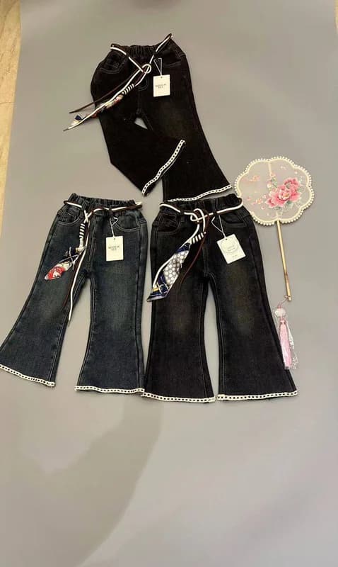 Глубокий пурпурно-синий